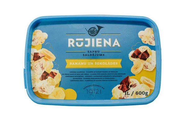 RŪJIENA Plombīrs ar banānu un šok.pied.(12x1L/600g)