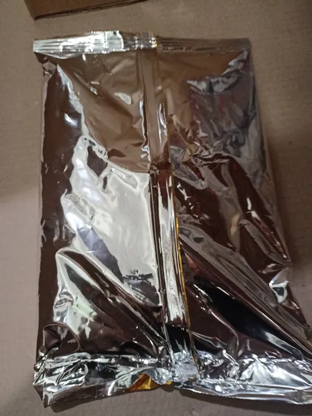 Aromatizēts stabilizētājs putukrējumam EMIX ar zemeņu gabaliņiem, 1kg