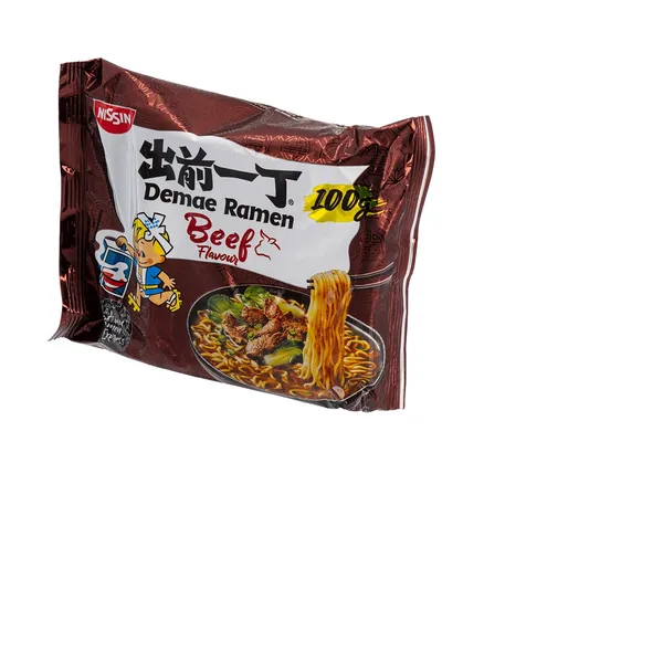 Ātri pagatavojamās nūdeles NISSIN Demae Ramen ar liellopu garšu, 100g