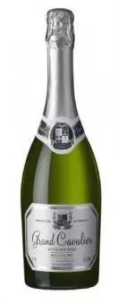 Dzirkstošais baltvīns GRAND CAVALIER, pussauss, 11%, 0.75l