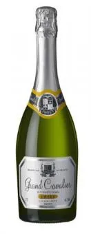 Dzirkstošais baltvīns GRAND CAVALIER, salds, 11%, 0.75l