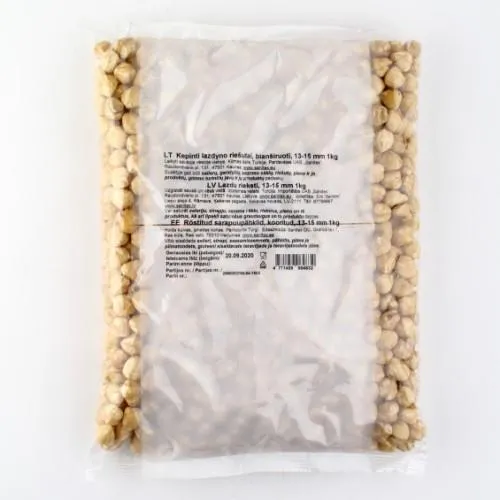 Hazelnuts, blanched, 13/15, 1 kg