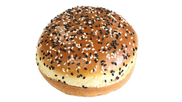 Frozen brioche bun with sesame seeds, D12 cm, 86x30 pcs