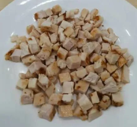 Roasted Chicken breast, 12mm Dices, IQF, 2.5kg